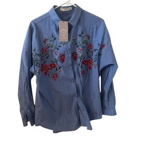 NWT Lucy Wang embroidered button down-large